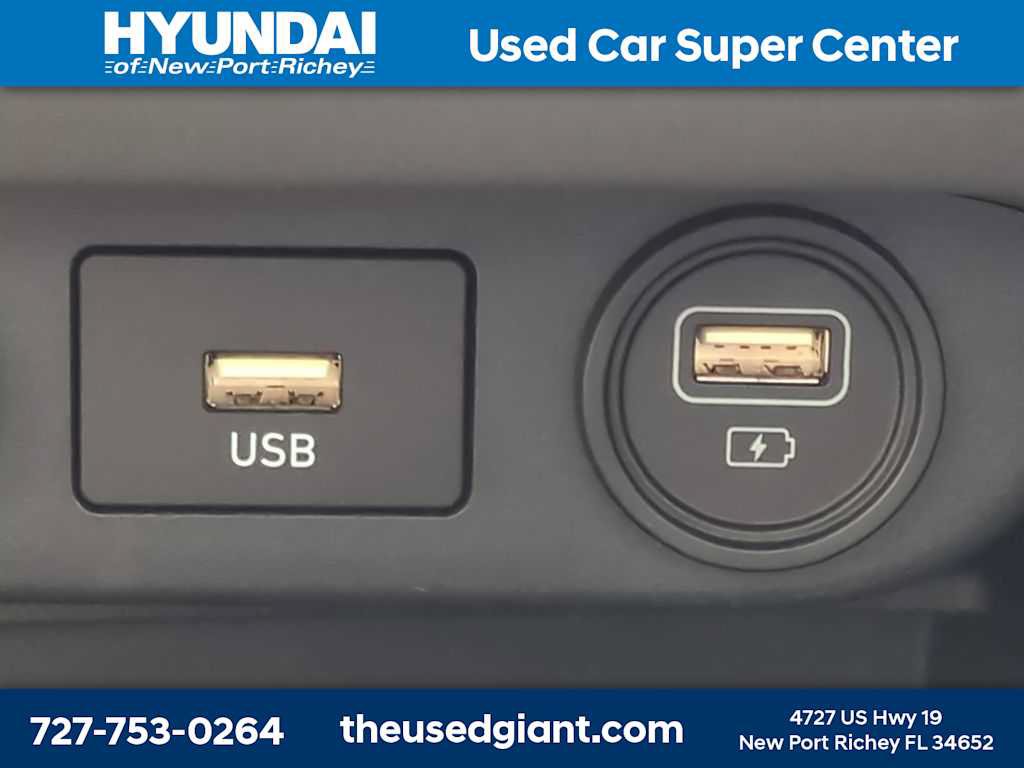 Certified 2023 Hyundai Elantra SEL FWD image 20