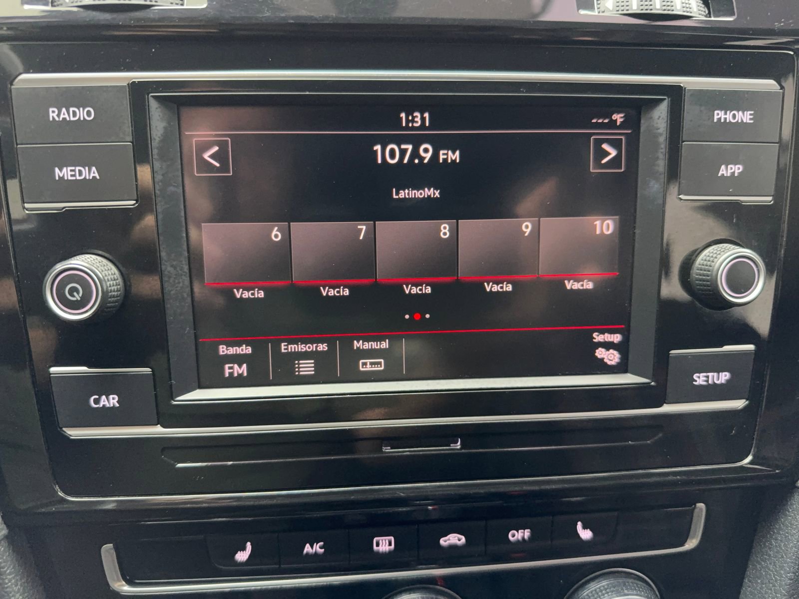Used 2018 Volkswagen GTI S image 25