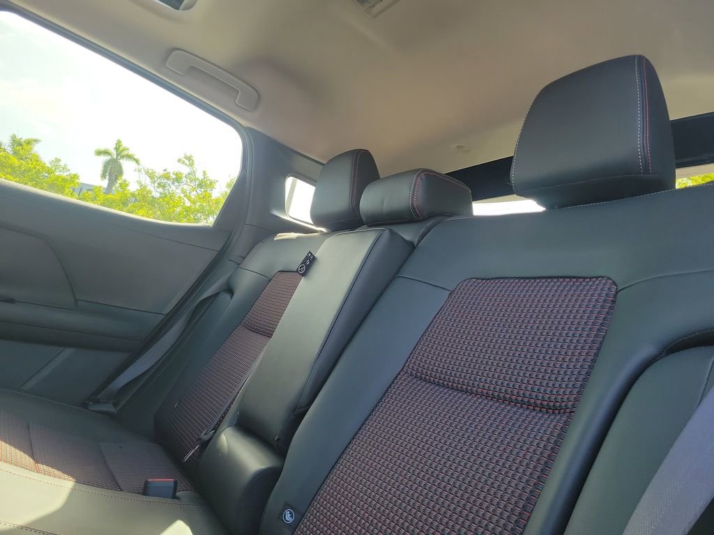 New 2026 Nissan Kicks SR image 10