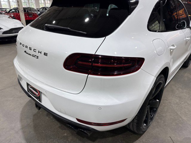 Used 2018 Porsche Macan GTS image 44