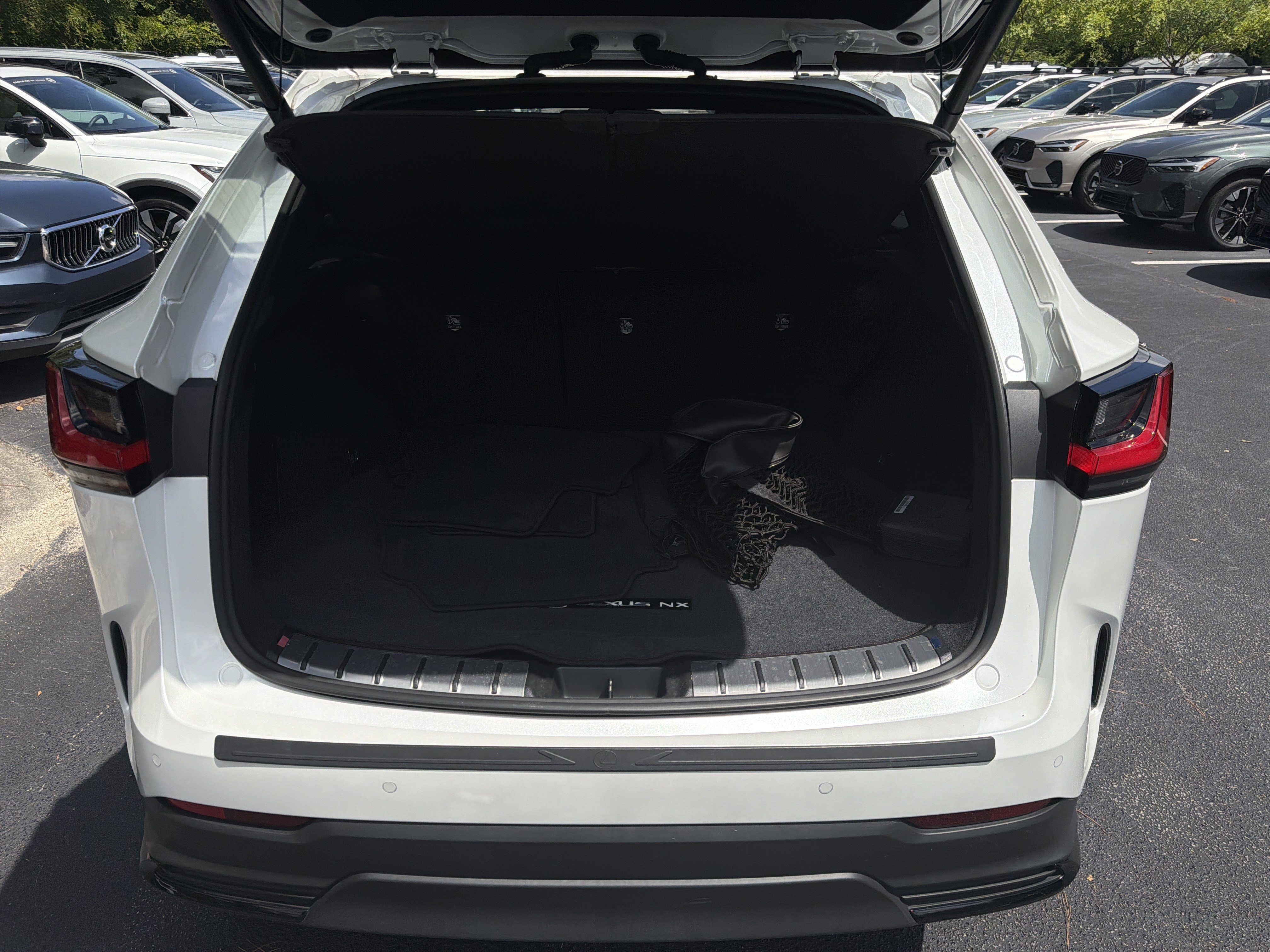 Used 2024 Lexus NX 250 FWD w/ Cold Area Package image 34