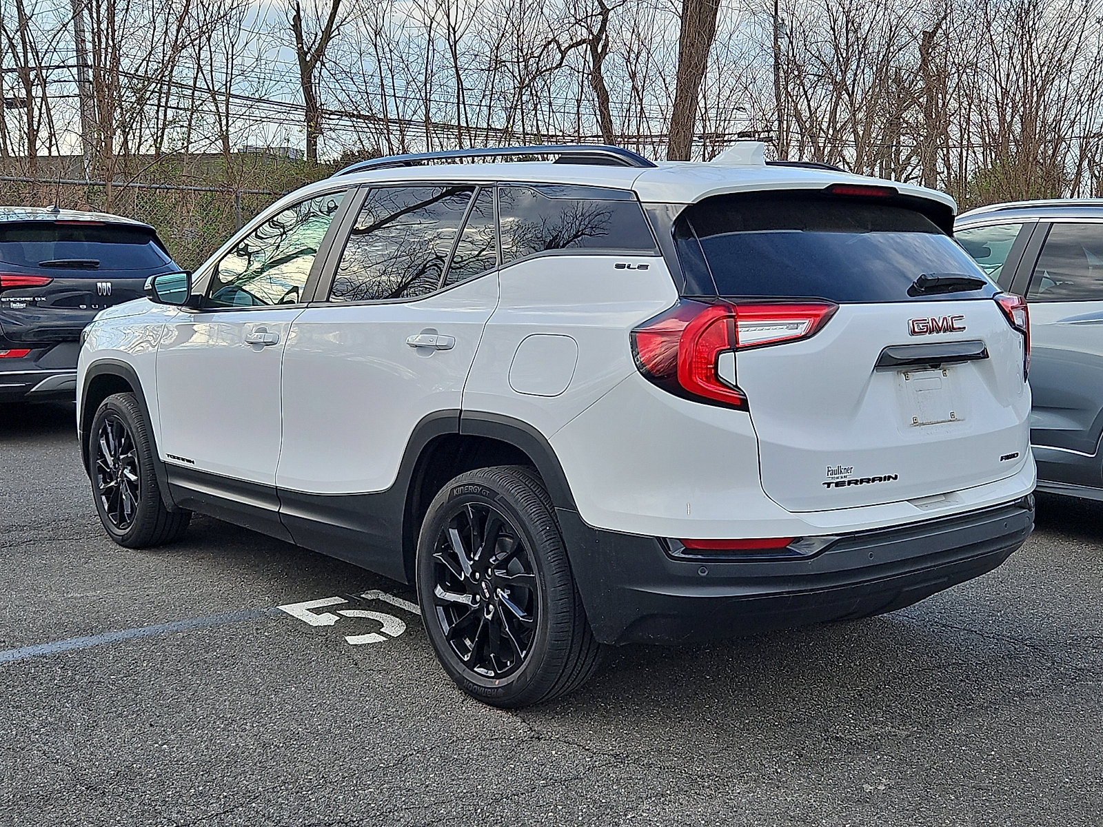 Certified 2023 GMC Terrain SLE w/ Driver Convenience Package image 7