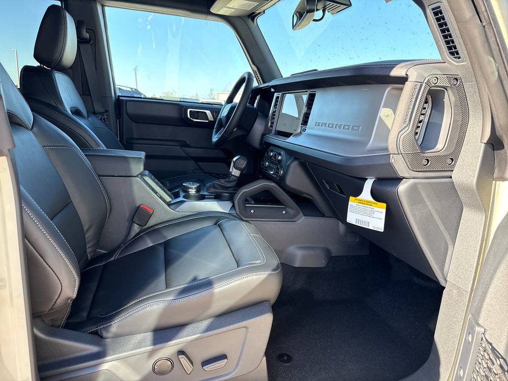 New 2025 Ford Bronco Outer Banks w/ Sasquatch Package image 23