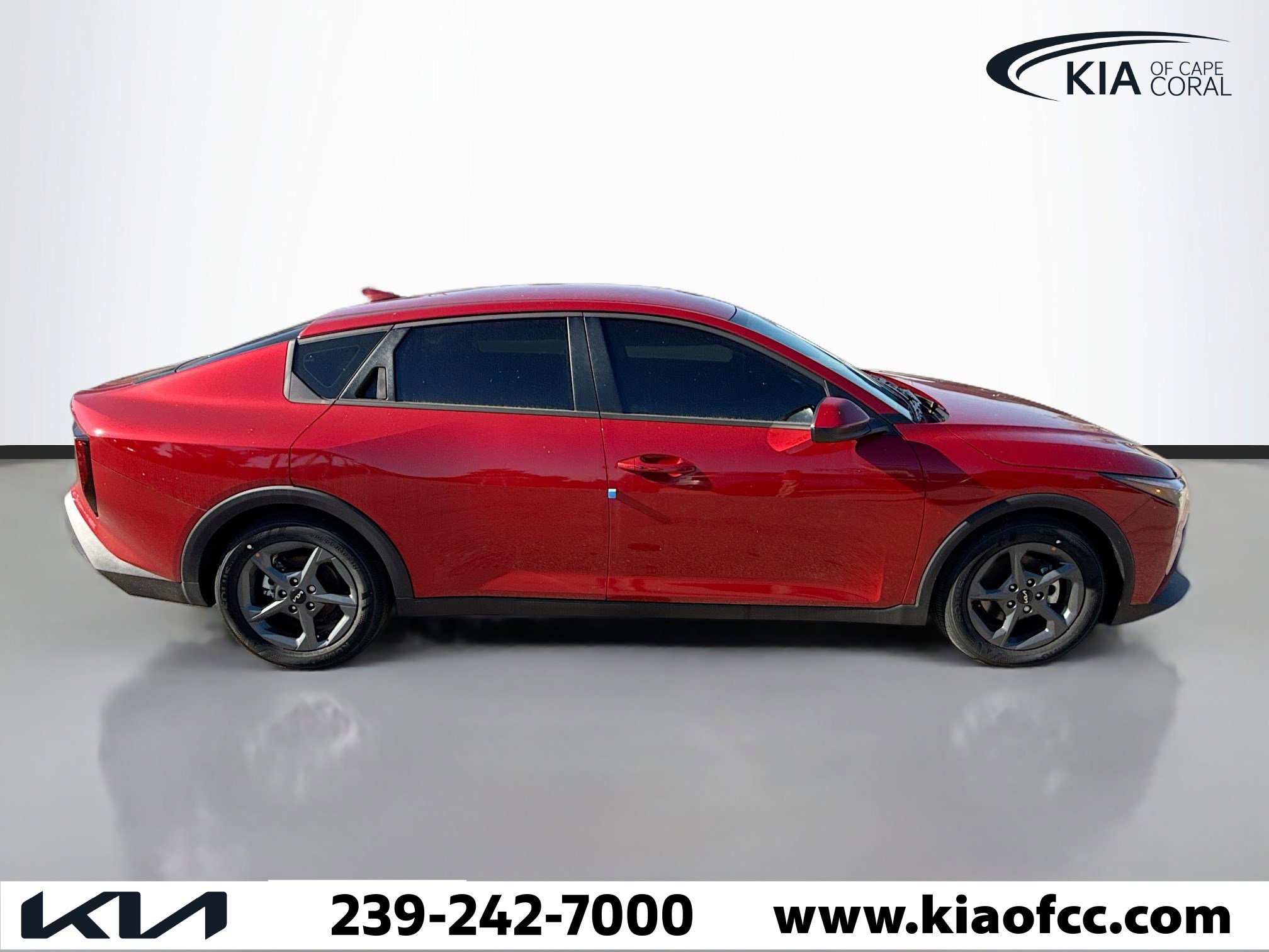 New 2025 Kia K4 LXS image 6