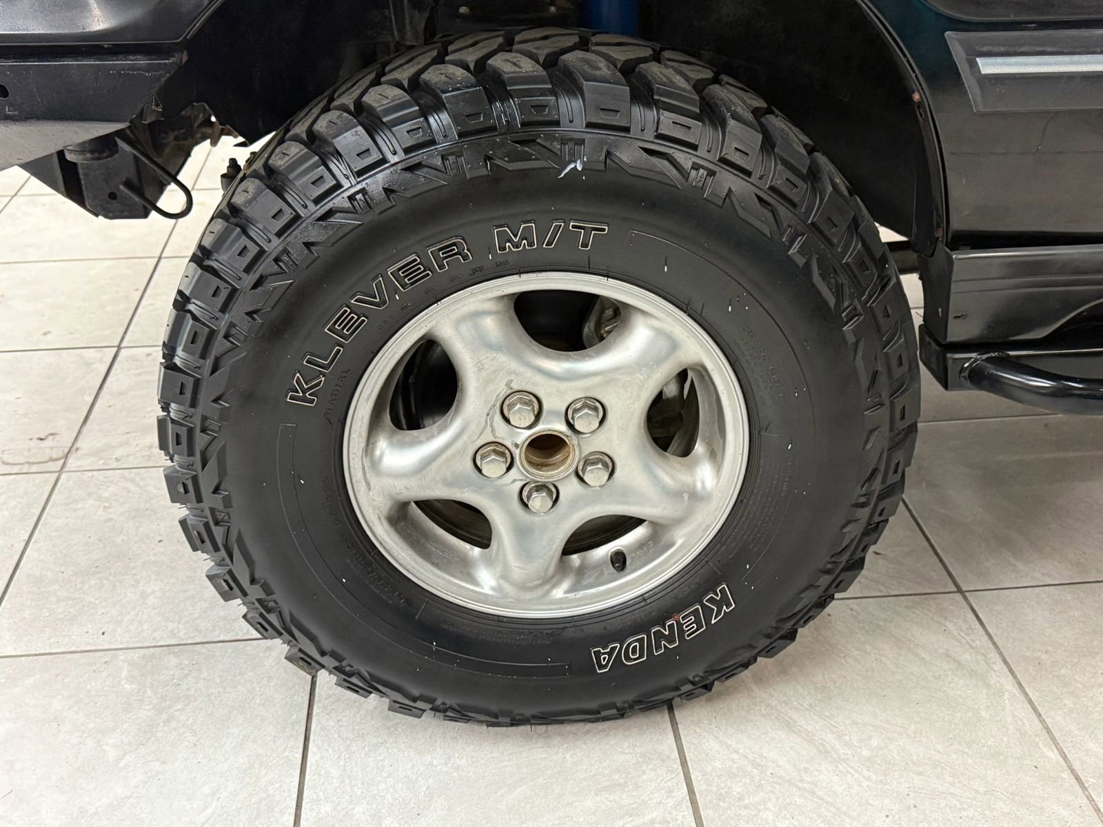 Used 2001 Land Rover Range Rover HSE image 30