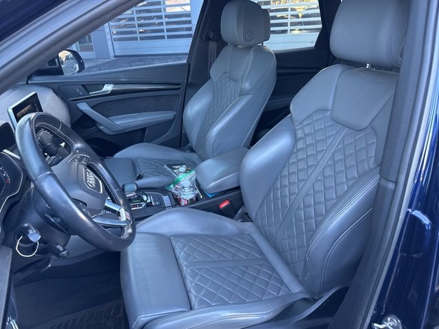 Used 2020 Audi SQ5 Premium Plus w/ Premium Plus Package image 9