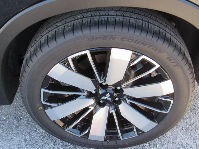 New 2026 Mitsubishi Outlander SEL FWD image 7