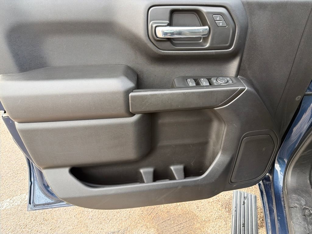 Used 2022 Chevrolet Silverado 1500 Custom Trail Boss w/ Safety Confidence Package image 12