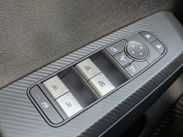 New 2026 Mitsubishi Outlander SE image 27