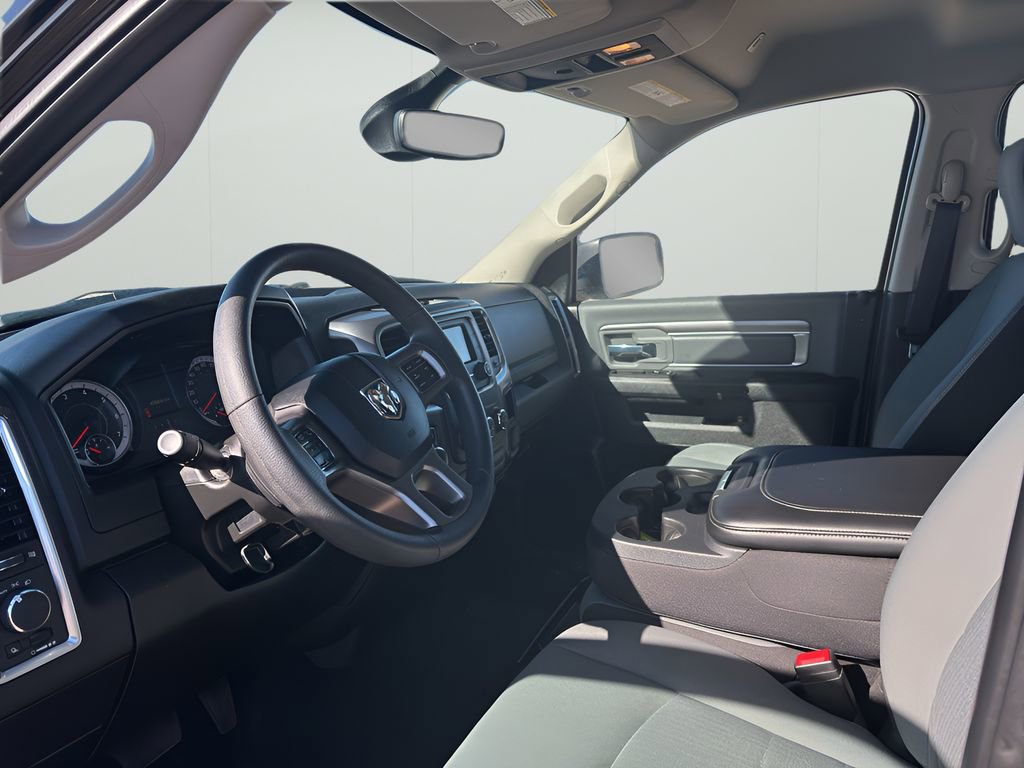 Used 2022 RAM 1500 Classic SLT w/ Protection Group image 27