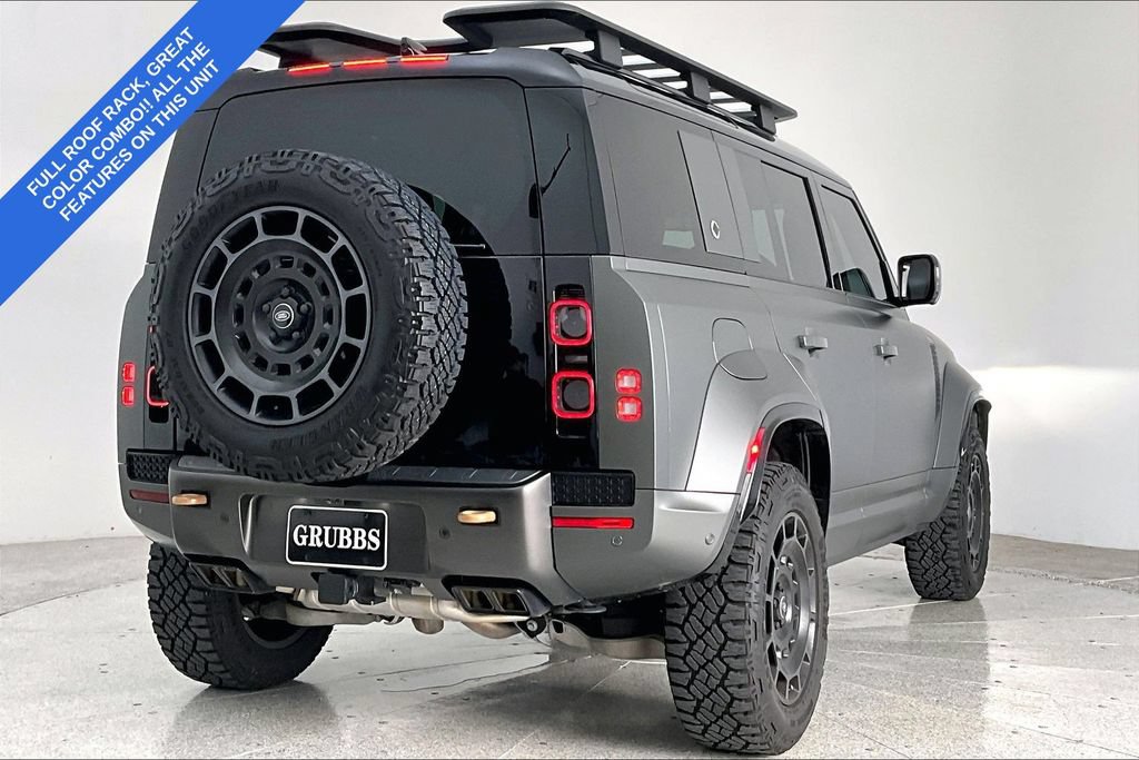 Used 2025 Land Rover Defender 110 AWD/4WD image 2