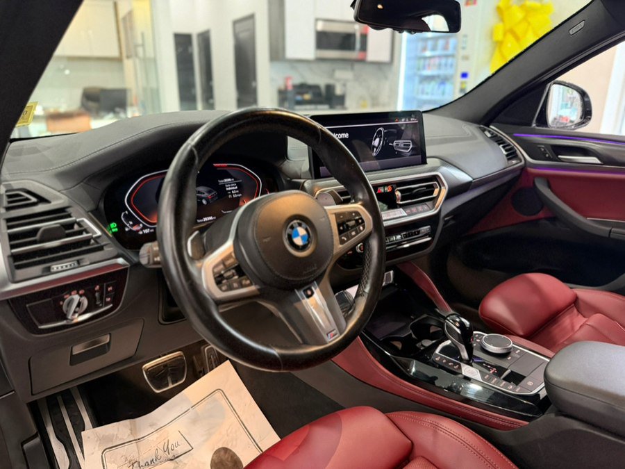 Used 2023 BMW X4 xDrive30i w/ M Sport Package AWD/4WD image 13