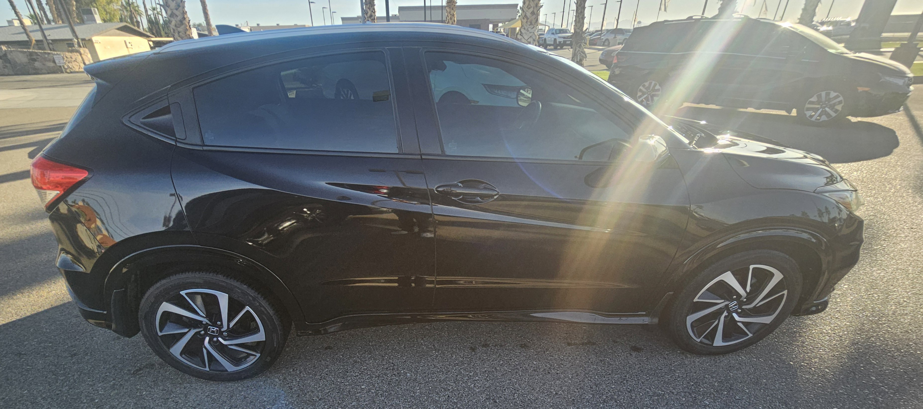 Certified 2019 Honda HR-V Sport image 4