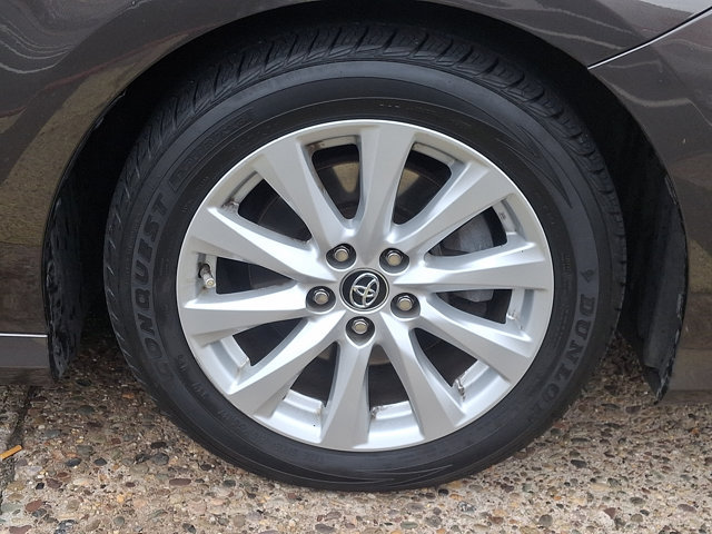 Used 2018 Toyota Camry LE FWD image 8