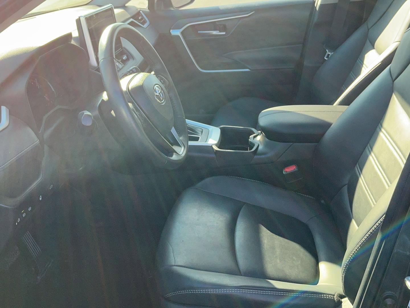 Certified 2023 Toyota RAV4 XLE Premium AWD/4WD image 20
