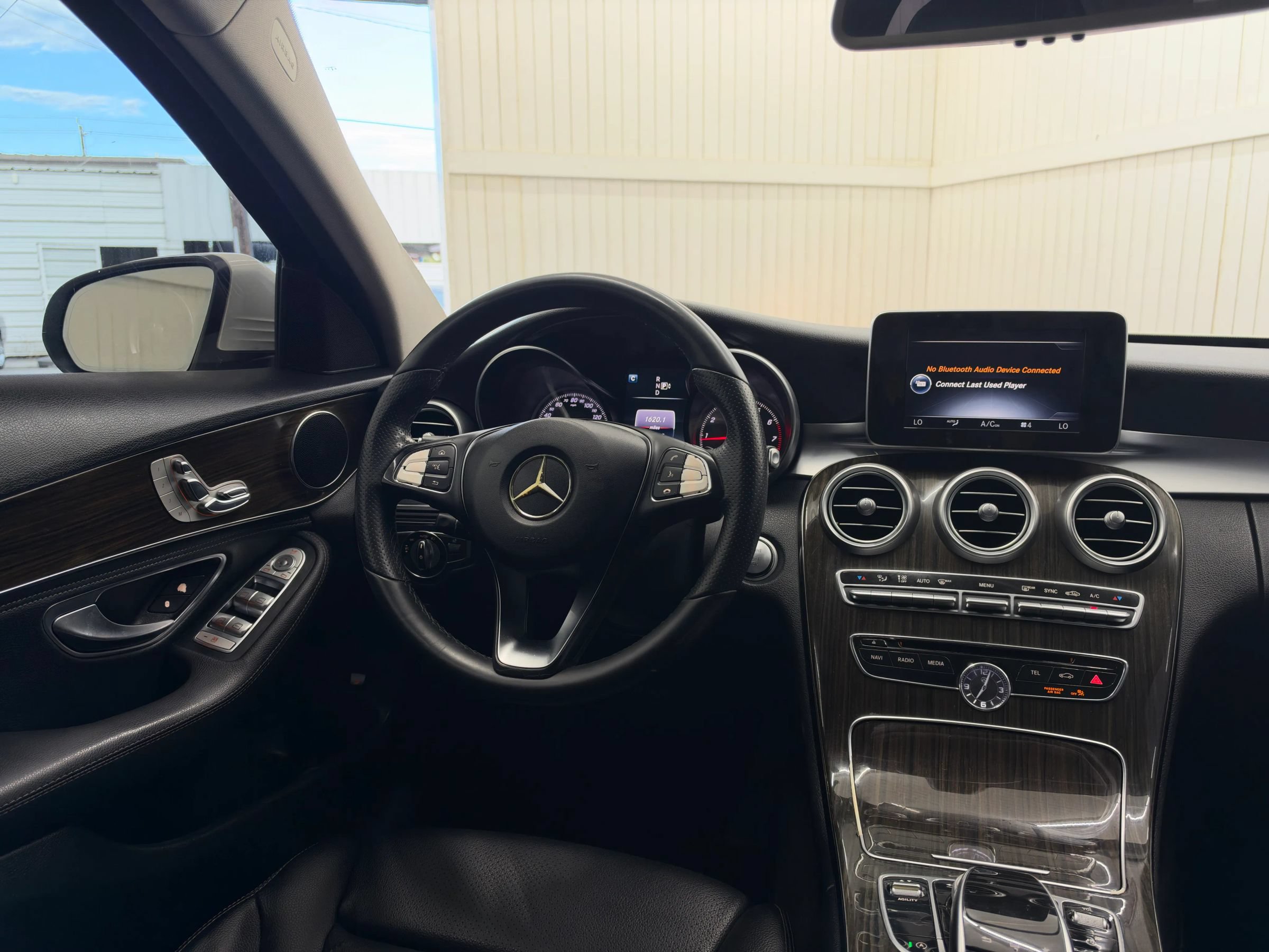 Used 2015 Mercedes-Benz C 300 Sedan image 15