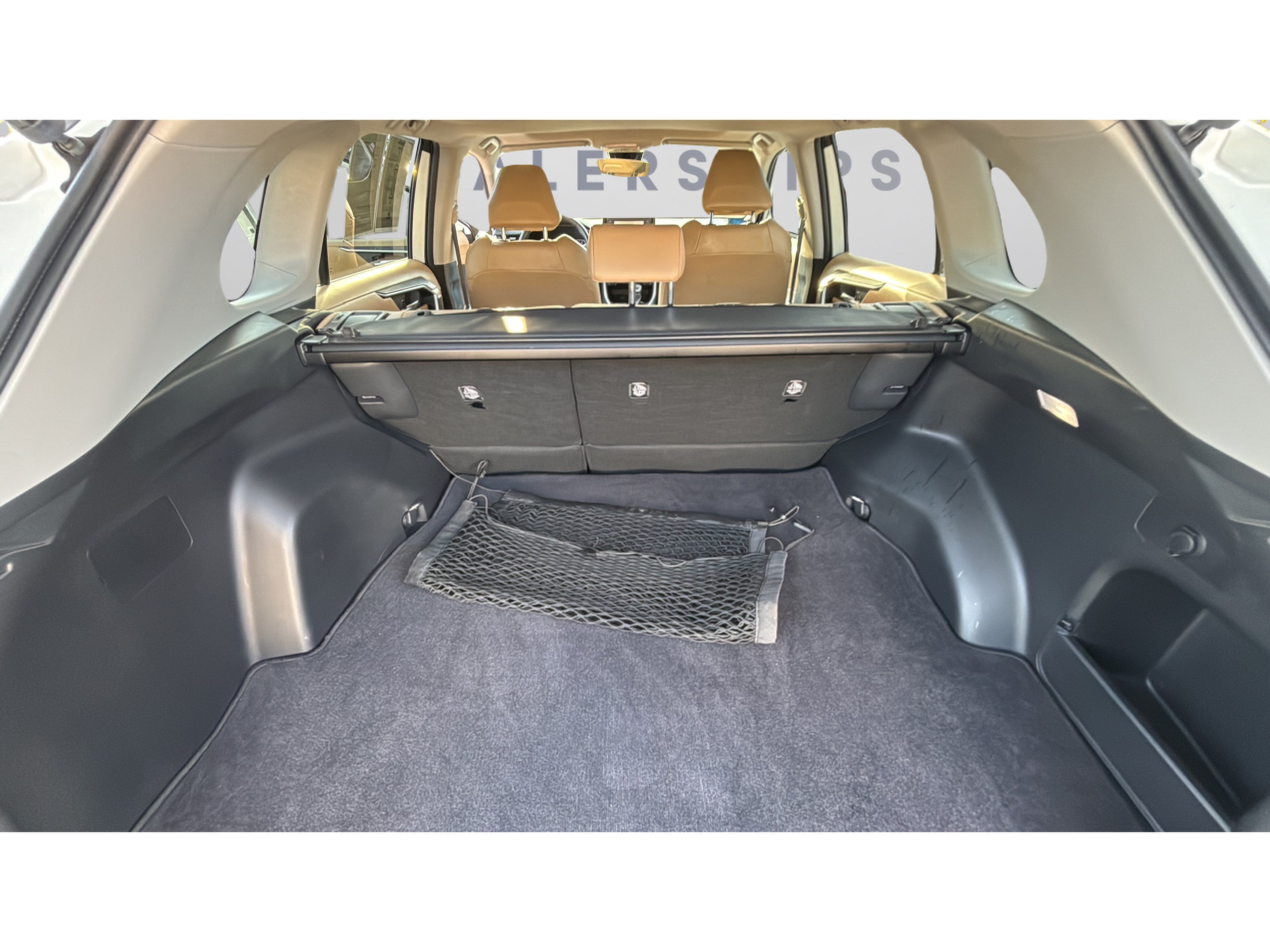 Used 2022 Toyota RAV4 XLE Premium FWD image 18