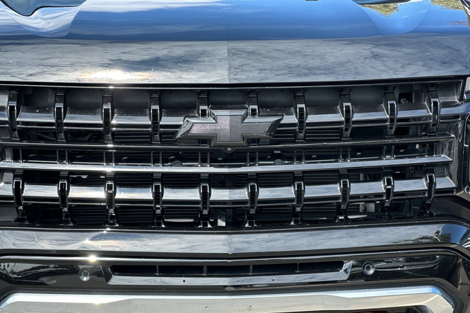 Used 2025 Chevrolet Tahoe Z71 w/ Z71 Off-Road Package AWD/4WD image 45