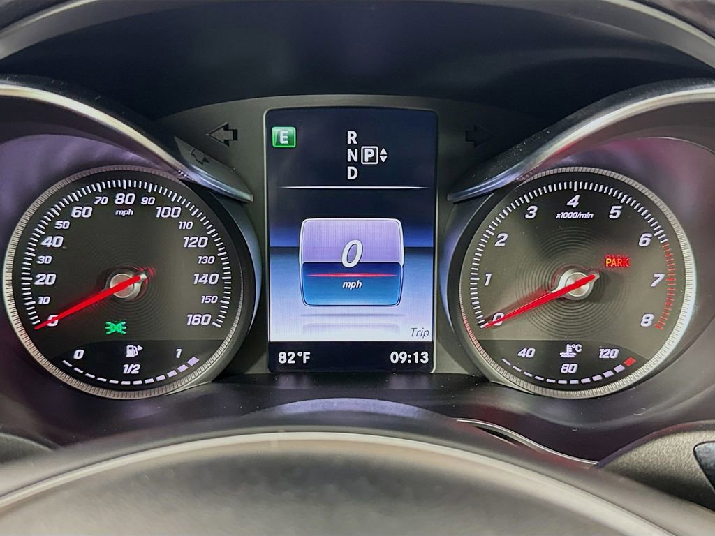 Used 2015 Mercedes-Benz C 300 Sedan image 27