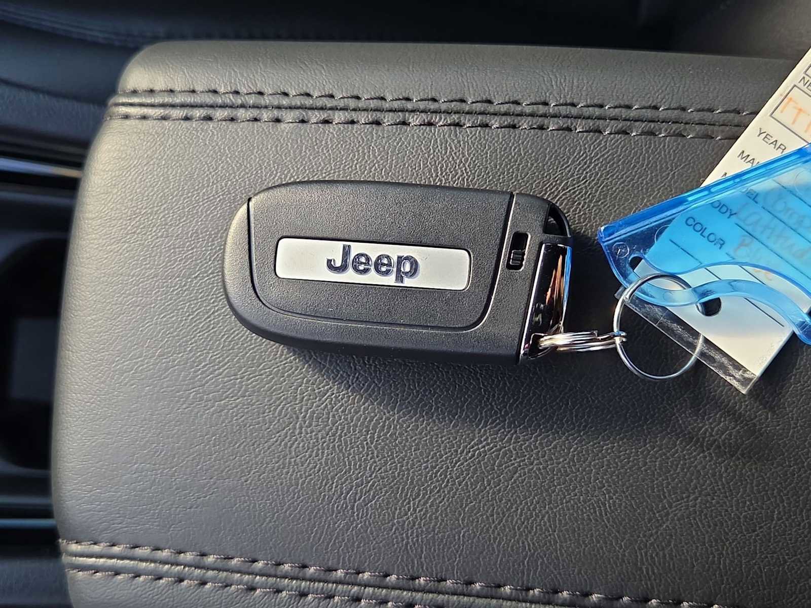 New 2026 Jeep Compass Latitude image 36