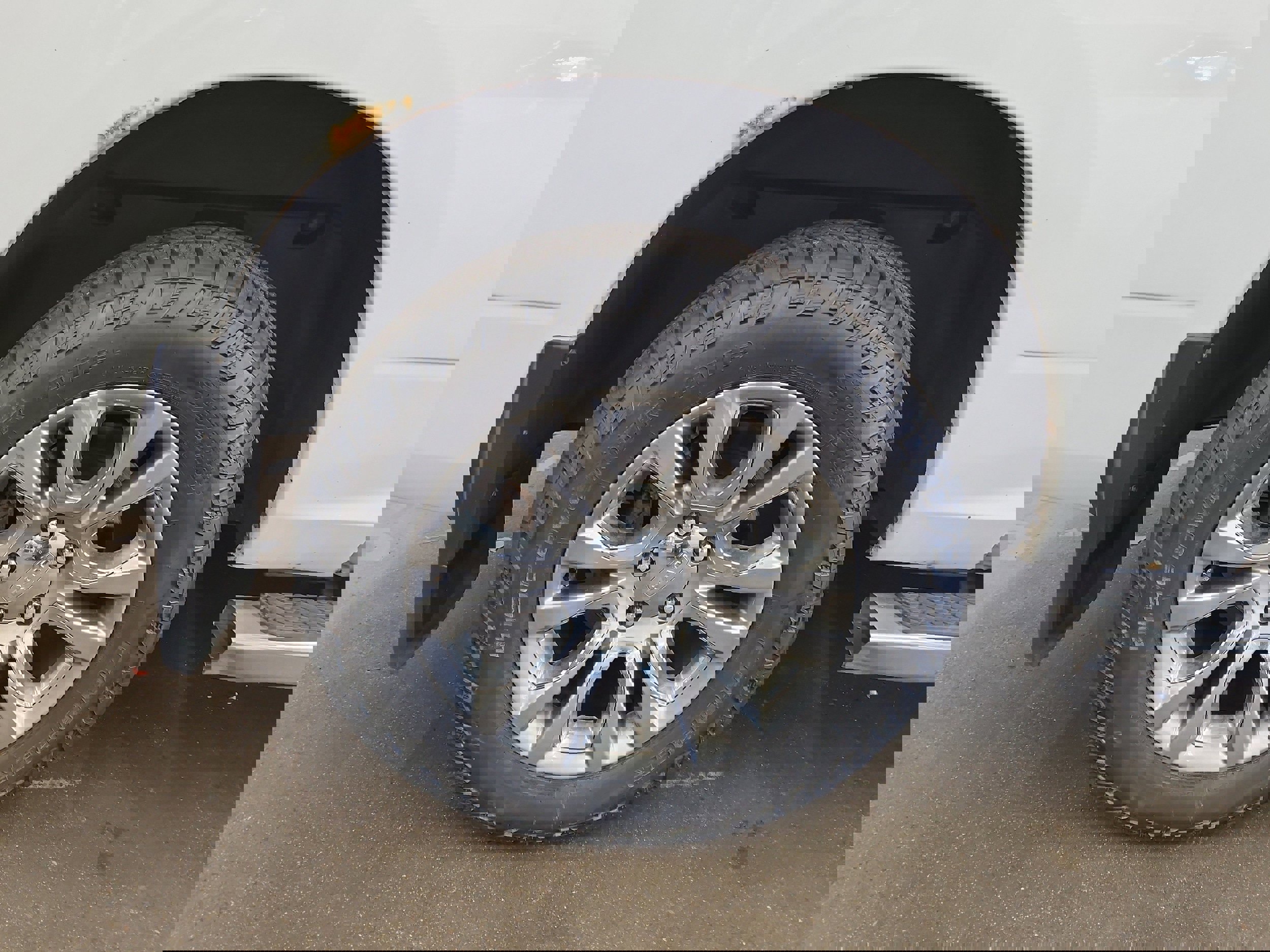 Used 2013 RAM 1500 Limited image 22