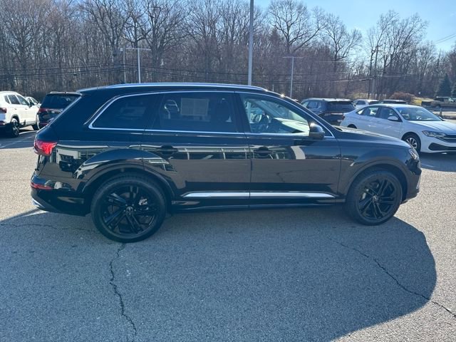 Used 2023 Audi Q7 3.0T Premium w/ Convenience Package image 9