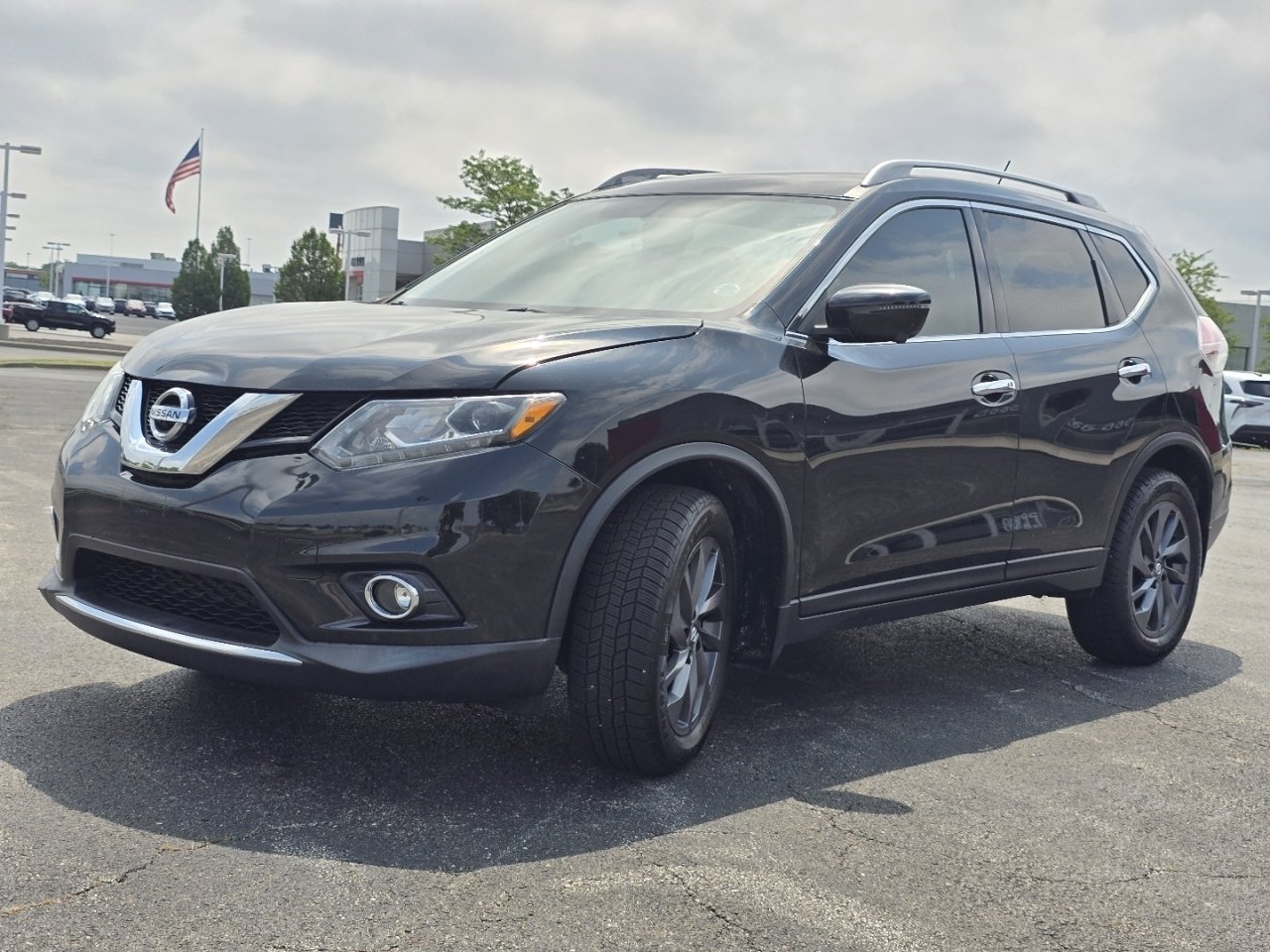 Used 2016 Nissan Rogue SL w/ SL Premium Package AWD/4WD image 13