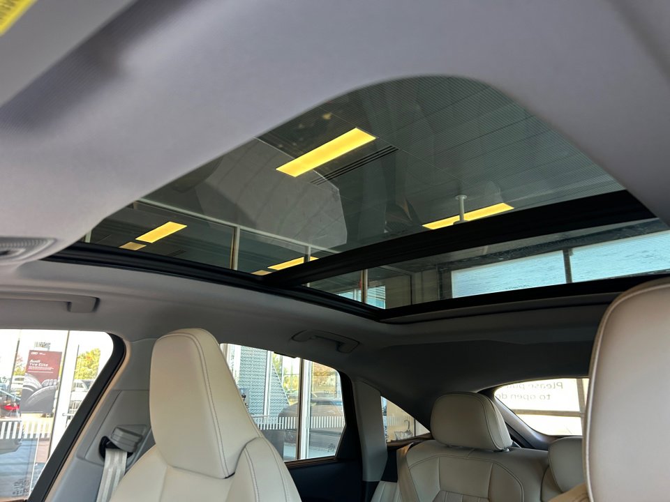 New 2025 Audi Q5 Prestige image 21