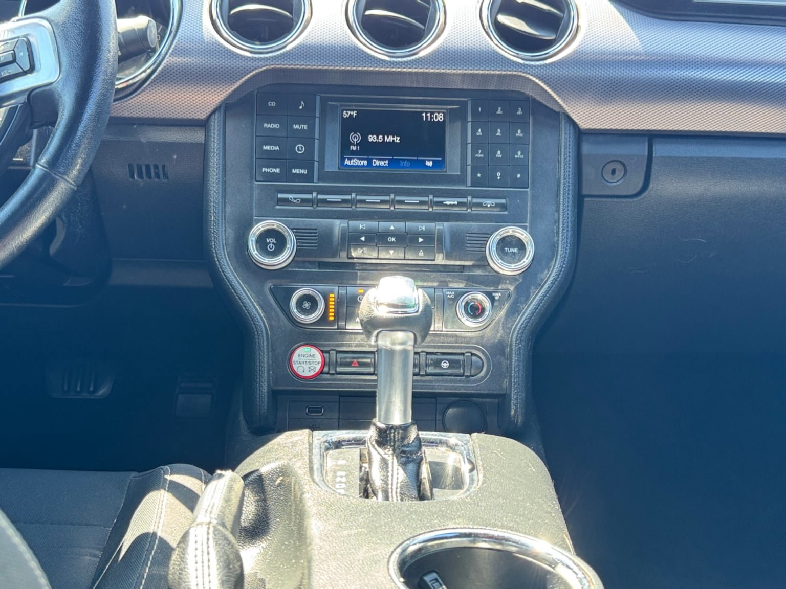 Used 2017 Ford Mustang Coupe RWD image 15