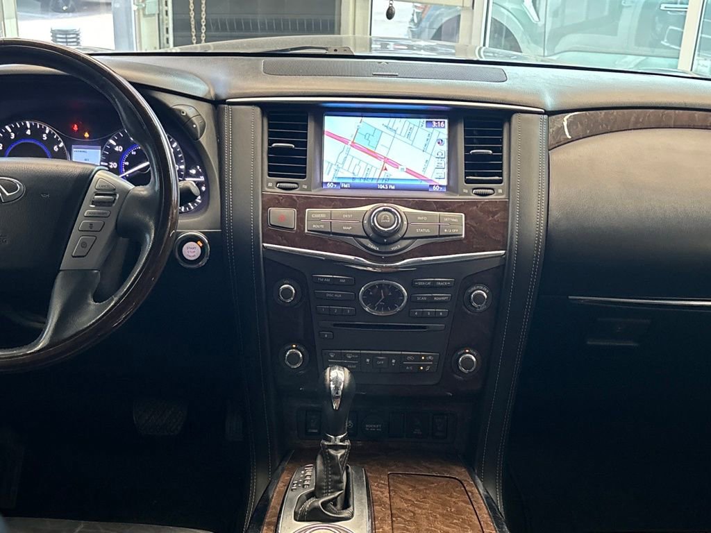 Used 2016 INFINITI QX80 4WD w/ Driver's Assistance Package image 21