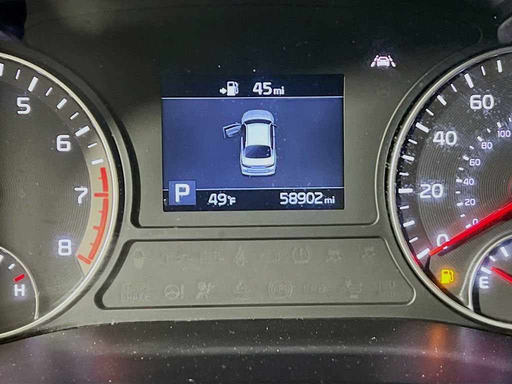 Used 2020 Kia Optima SE image 12