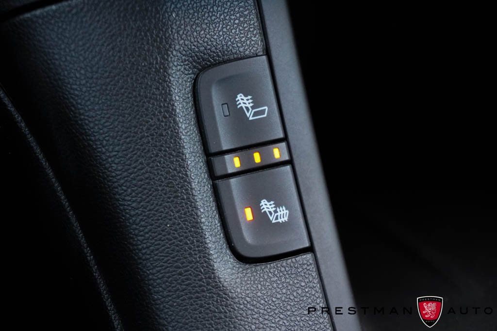 Used 2019 GMC Acadia SLT image 8