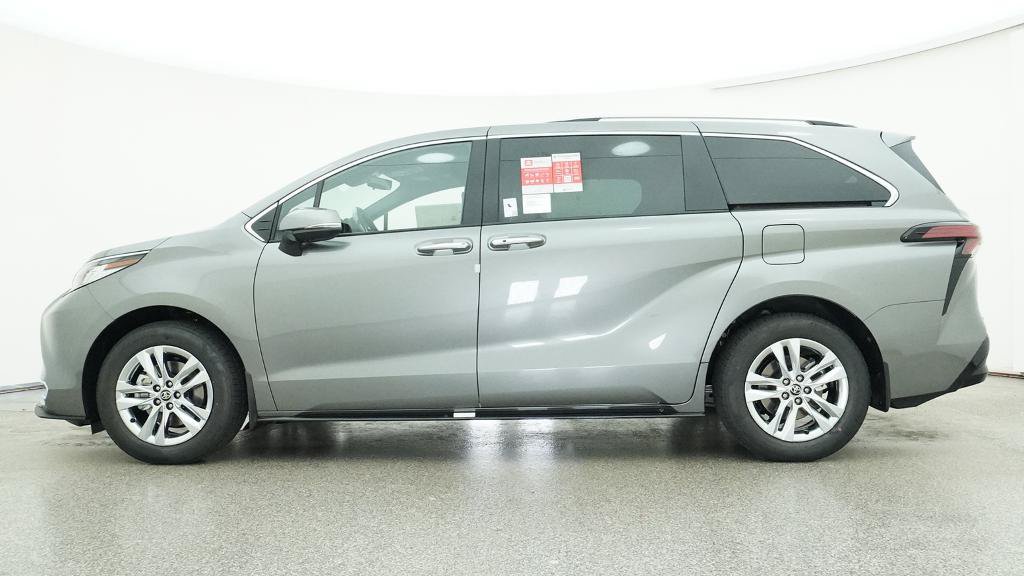 New 2026 Toyota Sienna Limited FWD image 30