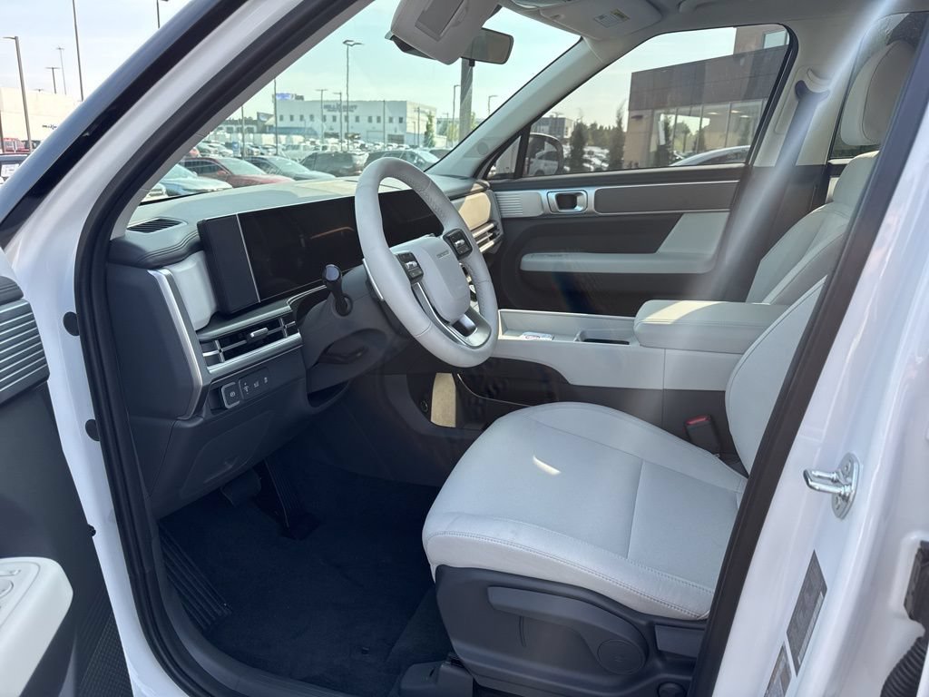 New 2026 Hyundai Santa Fe SE FWD image 8