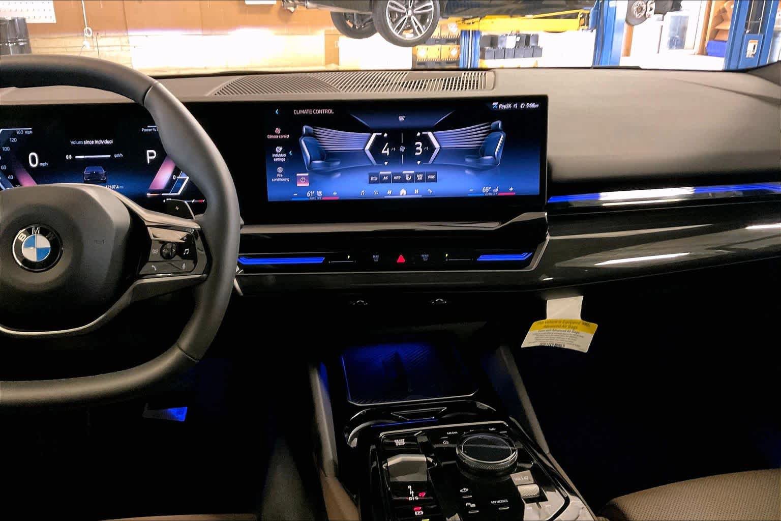 Certified 2025 BMW 530i RWD image 6