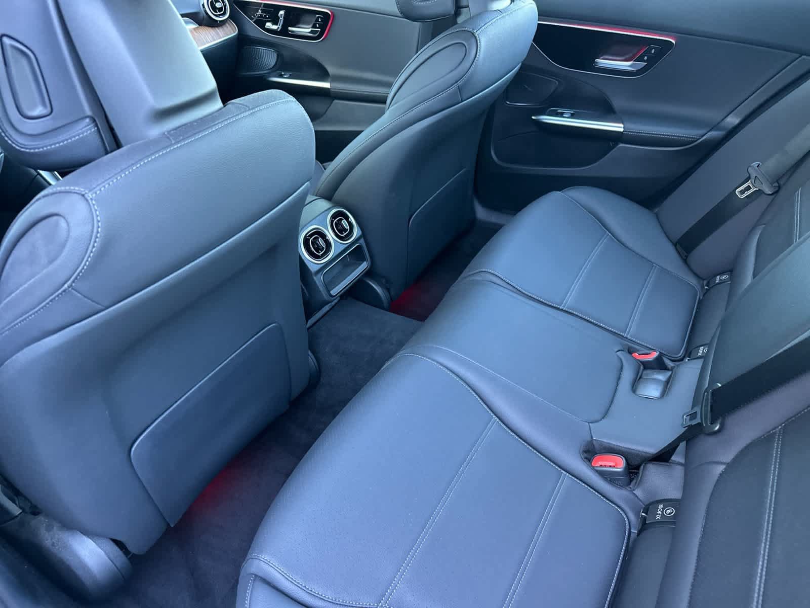 Used 2024 Mercedes-Benz C 300 Sedan image 13