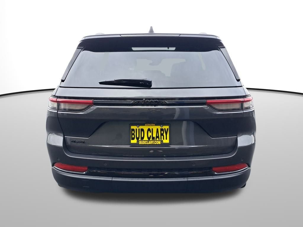 New 2025 Jeep Grand Cherokee Limited w/ MOPAR Finishing Package image 4