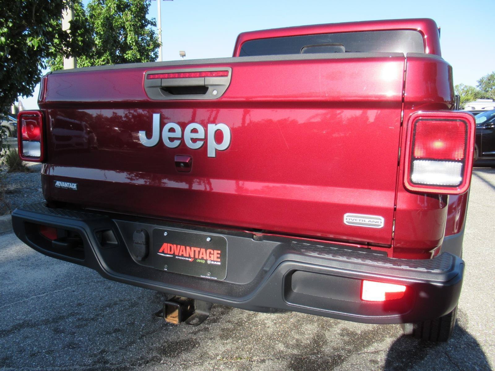 Certified 2022 Jeep Gladiator Overland w/ Popular Equipment Package AWD/4WD image 7