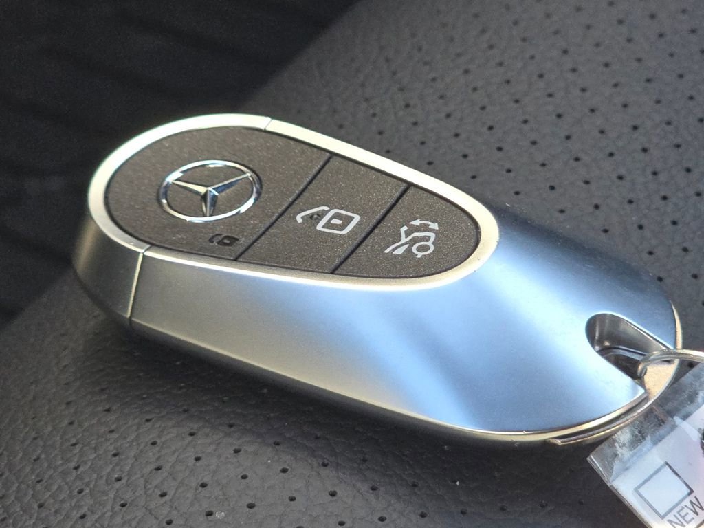 Used 2026 Mercedes-Benz C 300 4MATIC Sedan image 36