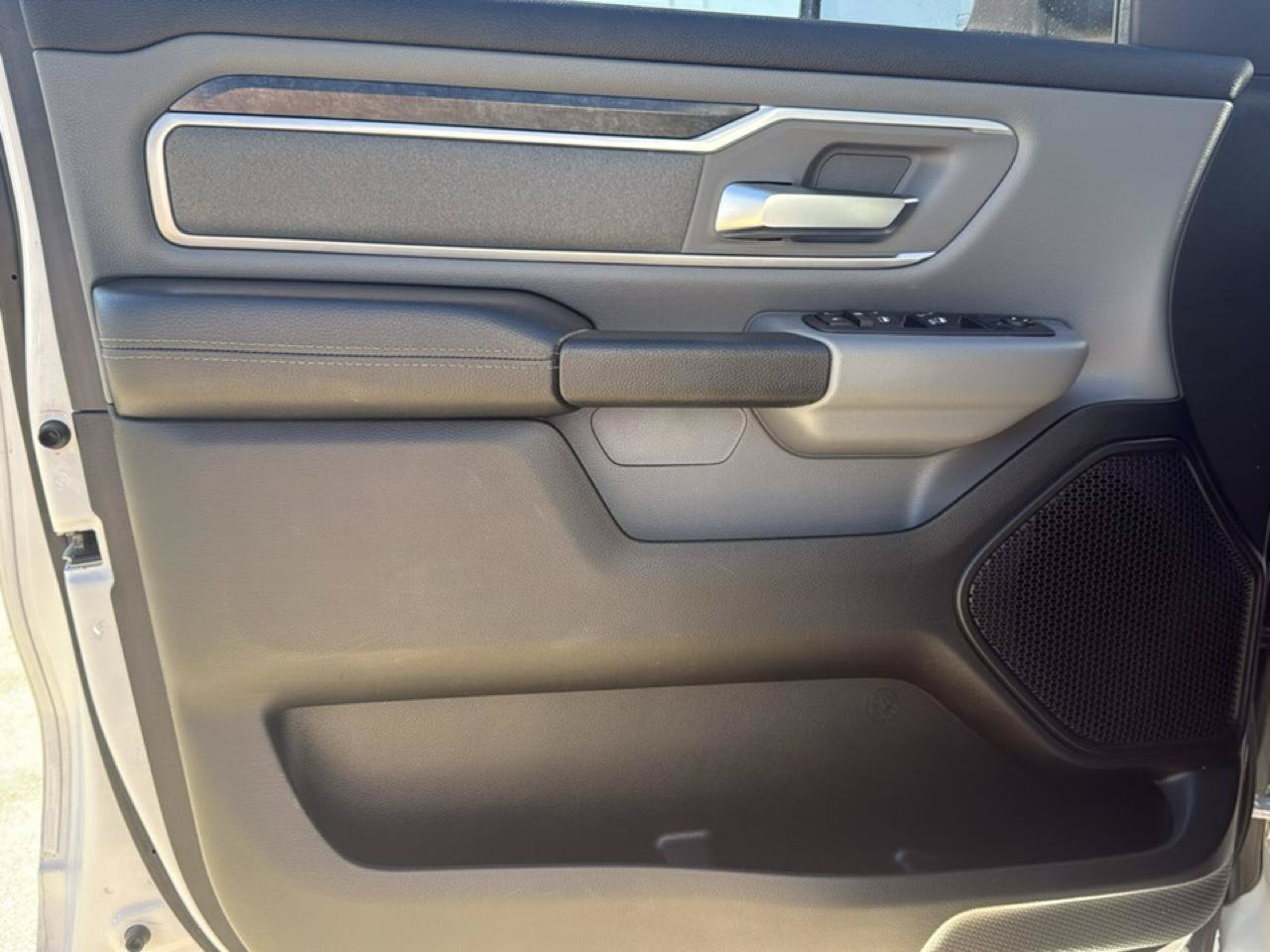 Used 2021 RAM 1500 Big Horn RWD image 17