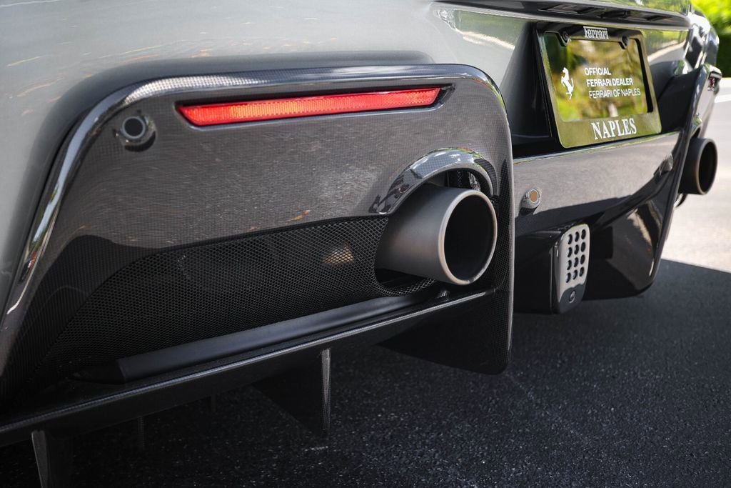 Certified 2020 Ferrari 488 Pista Coupe image 19