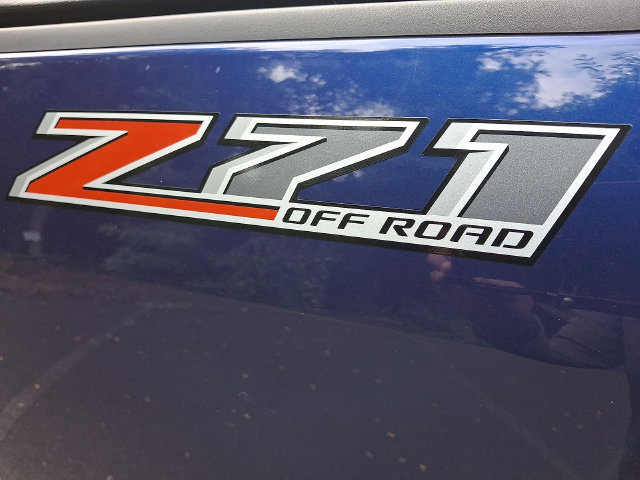 Used 2017 Chevrolet Colorado Z71 AWD/4WD image 27