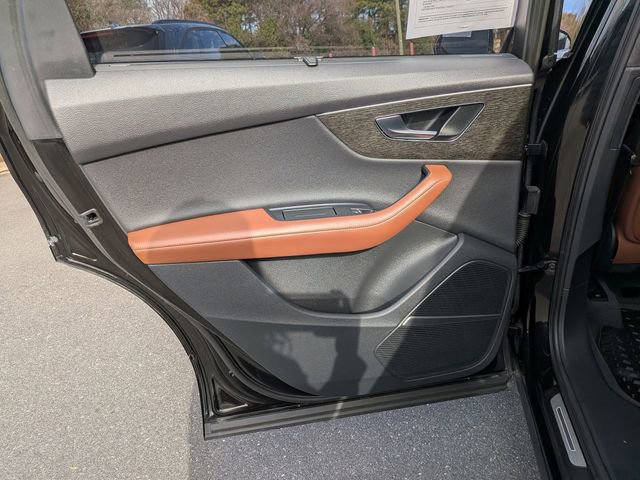 Used 2022 Audi Q7 3.0T Prestige image 24