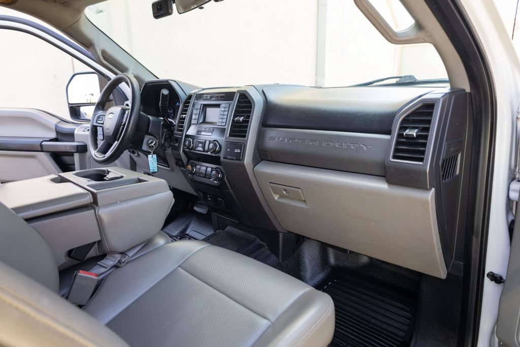 Used 2019 Ford F350 XL w/ Power Equipment Group RWD image 14
