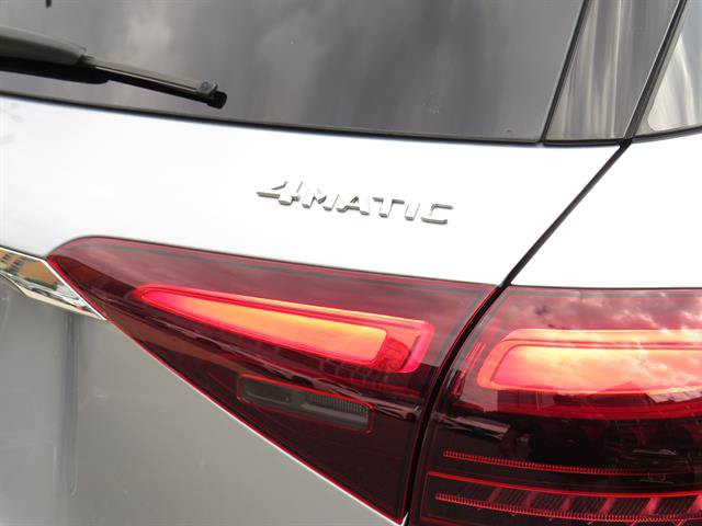 Used 2025 Mercedes-Benz GLE 350 4MATIC w/ Winter Package image 30