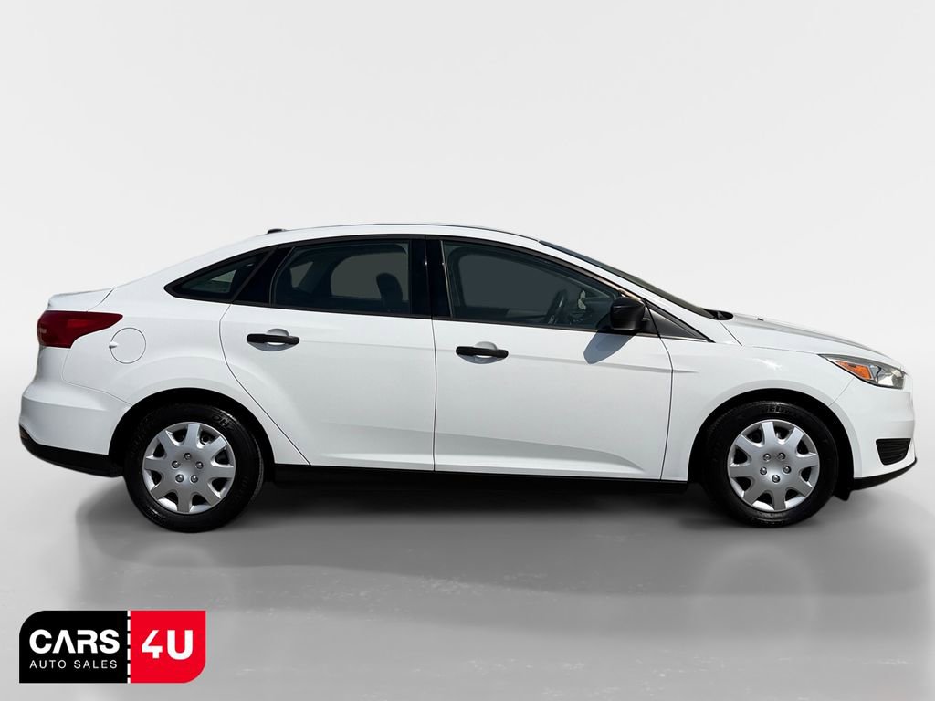 Used 2017 Ford Focus S image 8