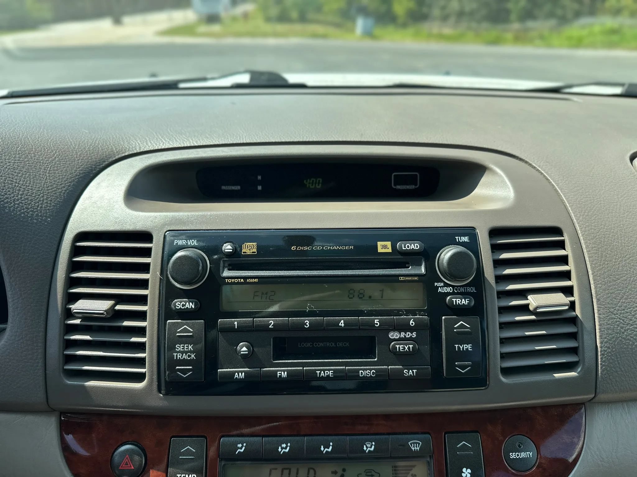 Used 2005 Toyota Camry XLE w/ XLE Premium Pkg FWD image 34