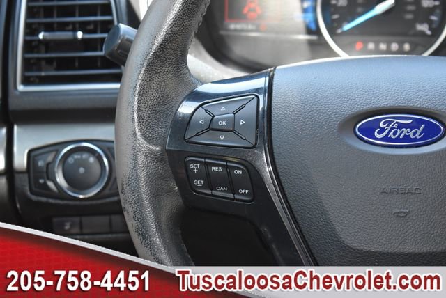 Used 2018 Ford Explorer XLT w/ Equipment Group 202A FWD image 31