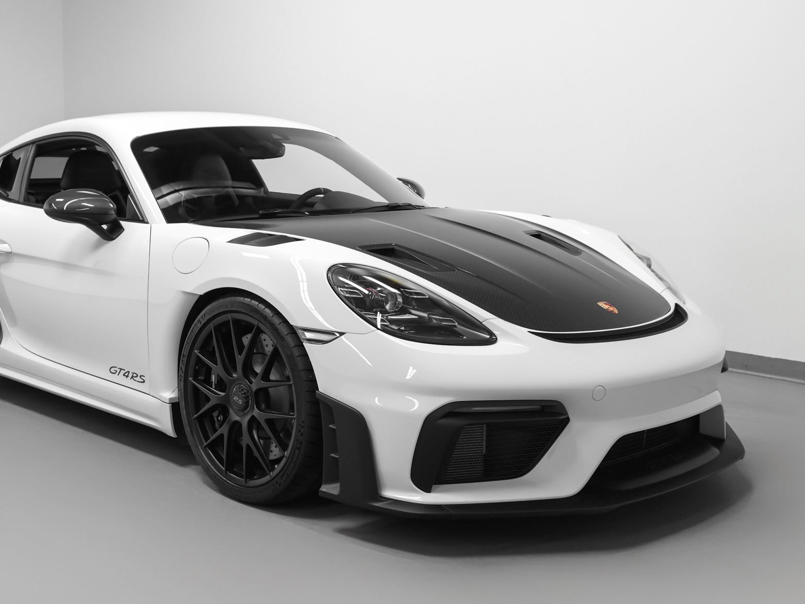 Certified 2023 Porsche 718 Cayman GT4 RS w/ Weissach Package RWD image 9