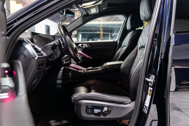 Used 2025 BMW X6 xDrive40i image 8